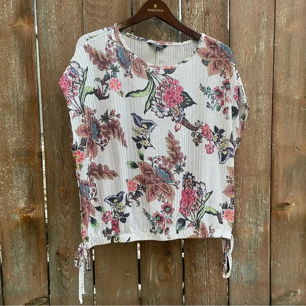 CHARLIE Women’s Pink Cream‎ Floral Loose Fit Floral Cap Sleeve Size Medium - Picture 3 of 8